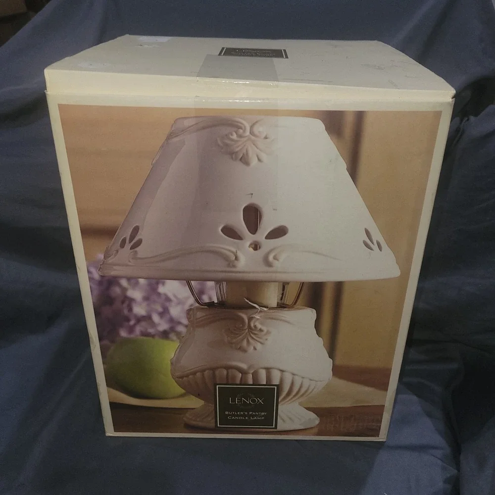 Lenox white filigree